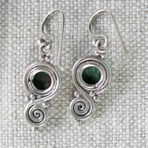 Silver and Green Stone Dangle Earring - Picture 3 of 4